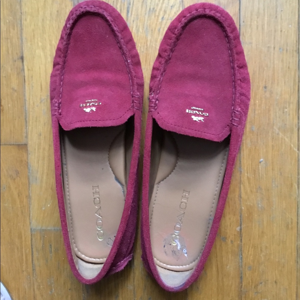 COACH  BURGUNDY LOAFERS - Picture 2 of 3